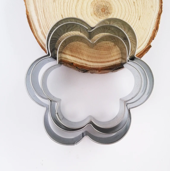 Набор форм металлических для выпечки, салатов и печенья Dessert Rings 3 шт. разного размера, ФОРМА ЦВЕТОК